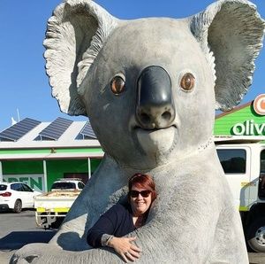 Meet your Posher, Toni